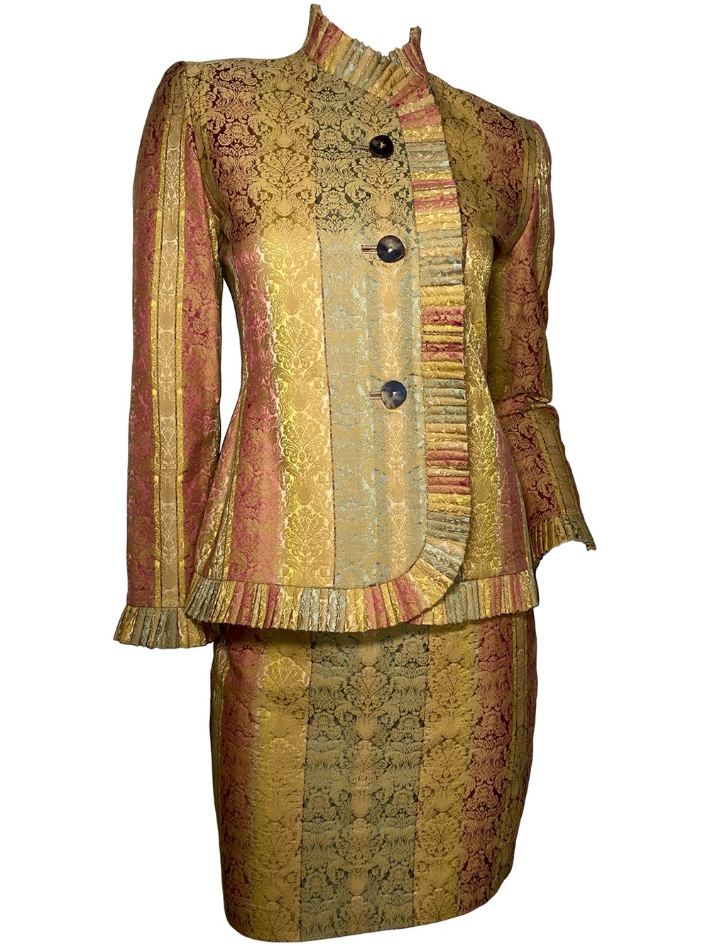 BILL BLASS